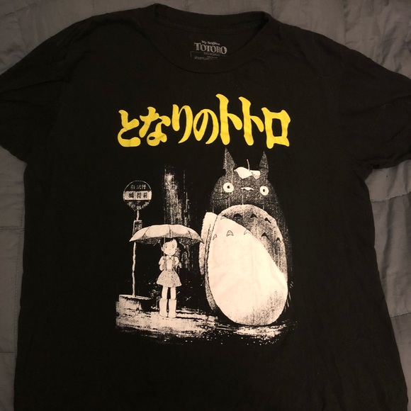 Hot Topic Tops - Totoro shirt